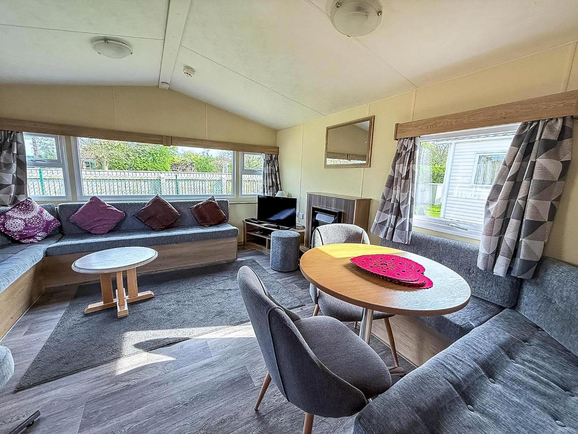 Lovely 6 Berth Caravan At Sunnydale Holiday Park Ref 35375S 라우스 외부 사진